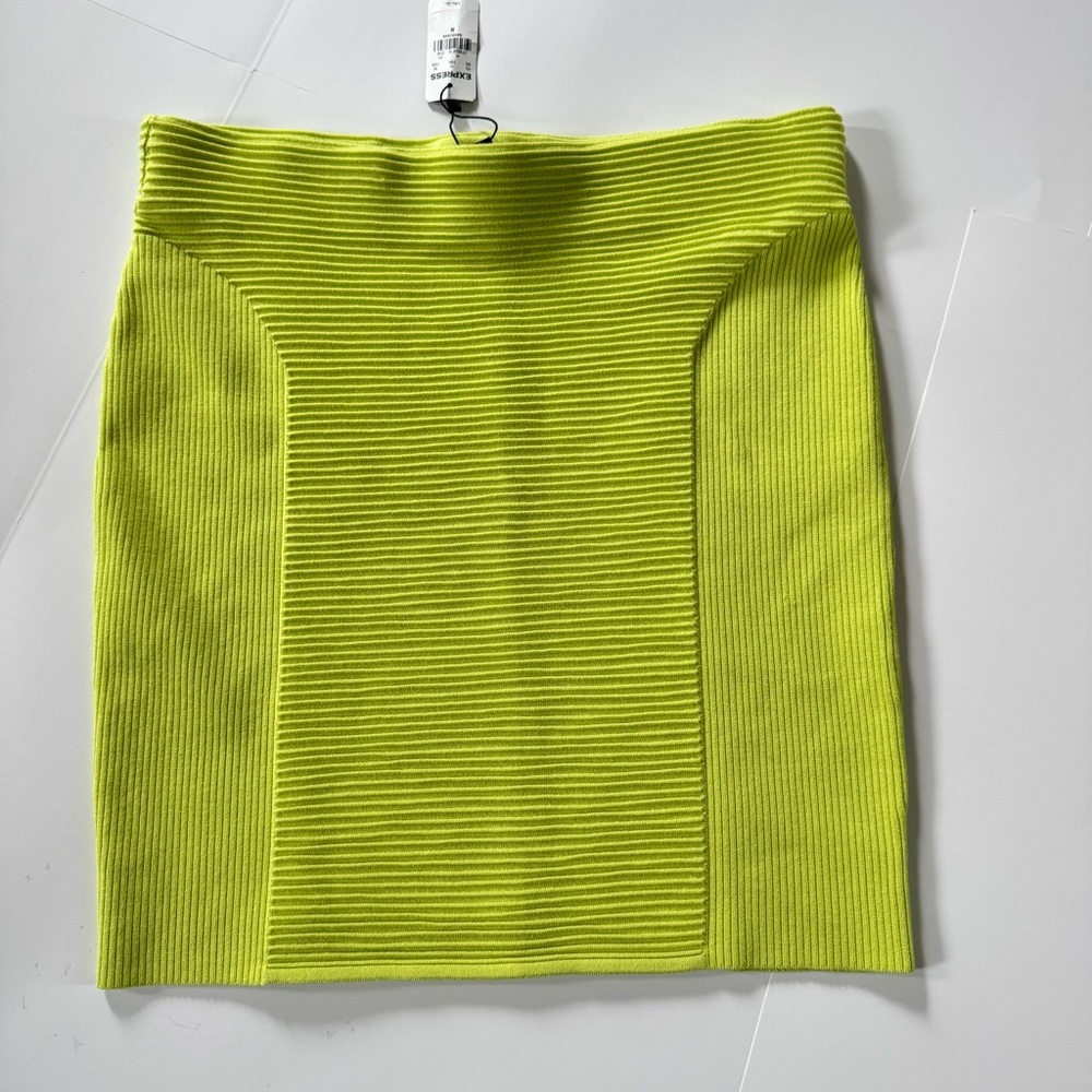 Express Neon Lime Green Bodycon Mini Skirt NWT Women’s Size Medium Y2K